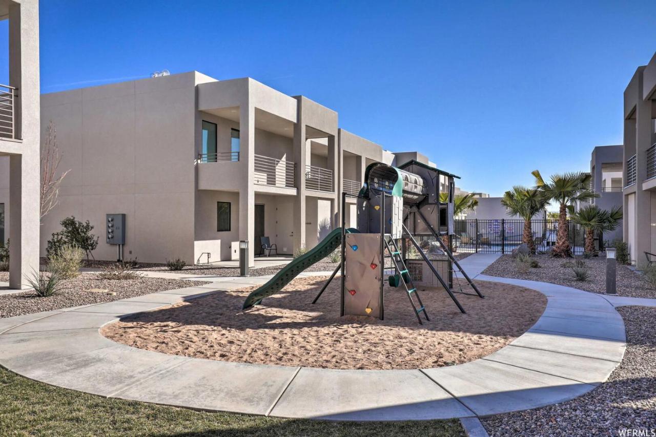 Lofts 13 4-Bedroom Modern Loft Steps From The Pool St. George Exterior foto